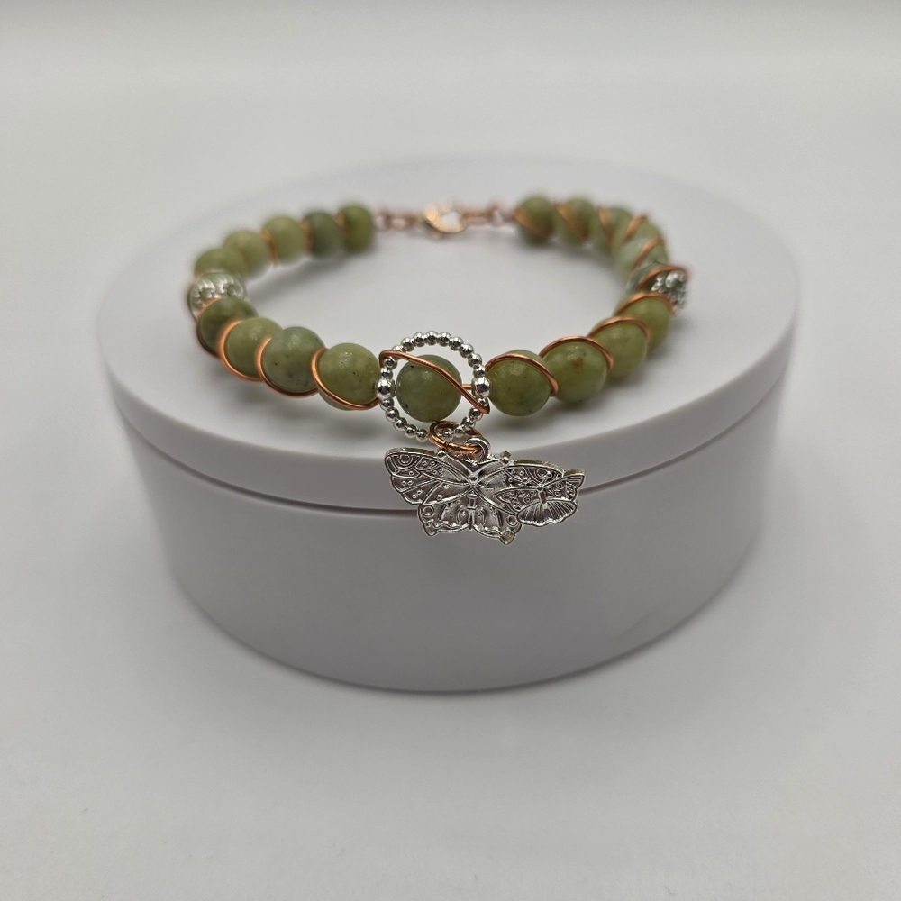 Green Jasper Butterfly Charm Bracelet – Handcrafted Wire-Wrapped Beaded Jewelry - Picture 4 of 5